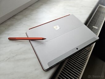 Microsoft Surface Go 2 - 2