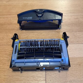ORIGINÁL náhradní díly iRobot Roomba 600/700/800/900, nové - 2