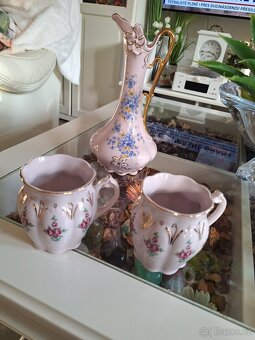 Růžový porcelán, KARAFA s pomněnkami, Chodov - 2