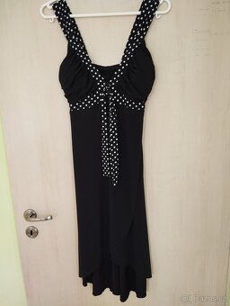 Dámské šaty vel. XS/S - top stav - 2