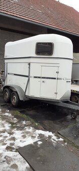 Přepravník 2 koní celolaminátový se sedlovnou - 2