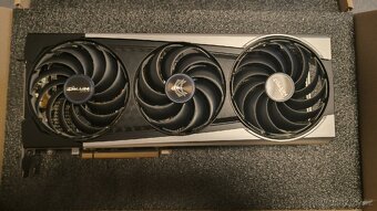 Sapphire Radeon RX 6700 XT NITRO + 12GB - 2