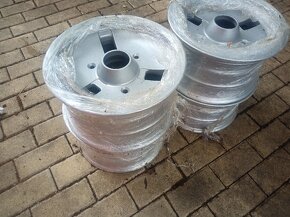 Alpine renault A110/ A310 litá kola - 2