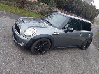 Mini S Cooper R56 - 2