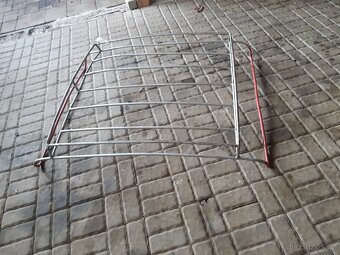 Zahrádka octavia spartak - 2