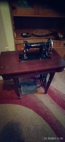 Šicí stroj MUNDLOS - 2