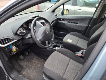 Peugeot 207 - 2