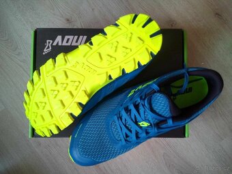 Běžecká, turistická obuv INOV-8 Trail Talon290, vel. UK 10,5 - 2