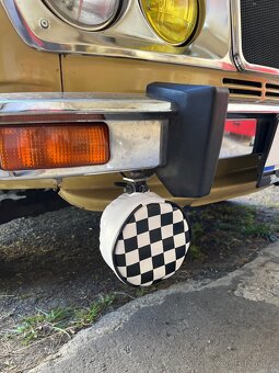 Kryty, převlaky světel na veterána,,šachovnice,,. - 2