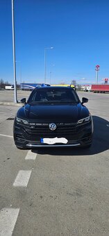VW TOUAREG 4.0.TDI V8 R-line - 2