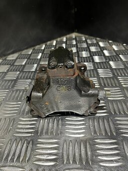//Vstřikovací Čerpadlo Mercedes OM612 Bosch// - 2