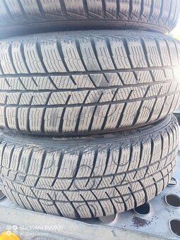 Zimní Pneumatiky Barum 185/60 R14 na disku Fabia 5x100. - 2