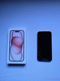 Prodám Apple Iphone 15 256 Gb - 2