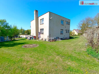 prodej RD 470 m2, pozemek 1814 m2, Stradonice, okr. Kladno - 2