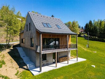 Prodej rodinného domu 179 m², pozemek 1886 m² Horní Bečva - 2