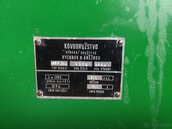 kombinovaná srovnávací a tloušťkovací frézka; dlabačka - 2
