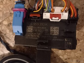 Škoda Octavia 3 jednotka levých př. dveří - 2