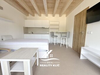 Pronájem bytu 1+KK 20 m2, ul. Ostravská, Hlučín - 2