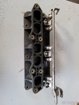 VW díly motoru V5 10v - 2
