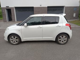 Suzuki Swift - 2
