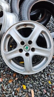 185/65 R 15 T zimní, litá kola octavia 1 - 2