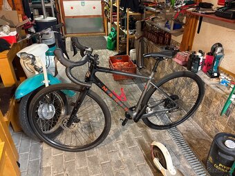 🚴♂️ Marin Headlands 54 cm – celokarbonový gravel, Shimano - 2