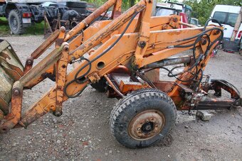 Zetor 7211 čelní nakladač ln 7211 lopata deska  s vidlemi - 2