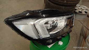 Světlo Ford Edge - 2