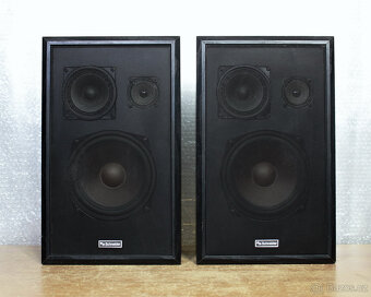 Reprobedny Schneider LS 272. - 2