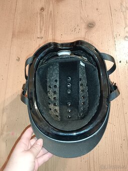 Jezdecká přilba - 2