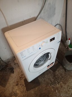 Automatická pracka úzká, vhodná panelak - 2