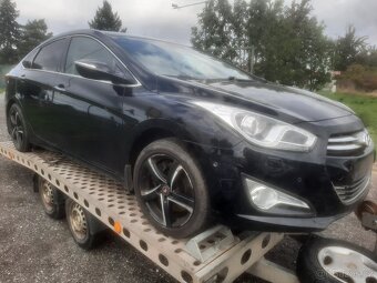 hyundai i40 1.7crdi rv2013 - 2