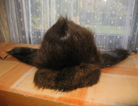 Čepice "ušanka" z nutrie - 2