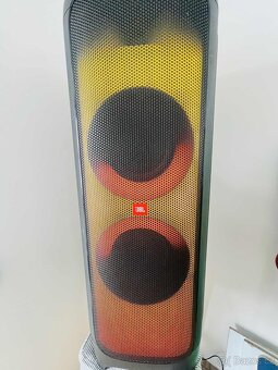 Prodám 2× JBL PartyBox 1000 - 2