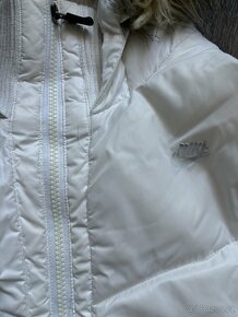 Zimní péřova bunda Nike - 2