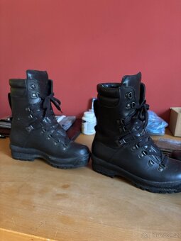 VOJENSKÉ KANADY - 2