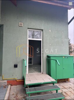 Pronájem komerční nemovitosti ve Slavičíně - 2