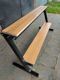 Stojan pro kettlebelly - 2