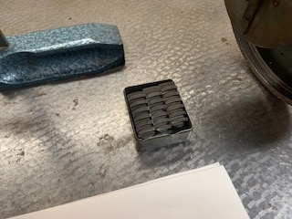 Prodám rýsovací pomůcky a zaškrábanou ocelovou plotnu - 2