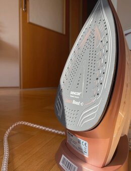 Napařovací žehlička SENCOR - 2