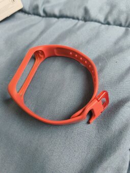 Chytrý fitness náramek Samsung Galaxy Fit2 - 2