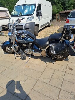 Suzuki Intruder Volusia 800 - 2