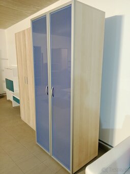 Šatní skříň - 2