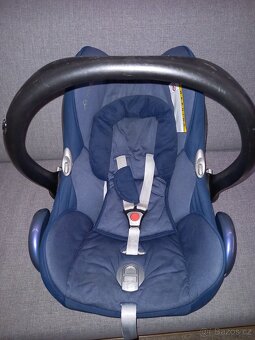 Autosedačka Maxi-Cosi - nosnost do 13 kg. - 2