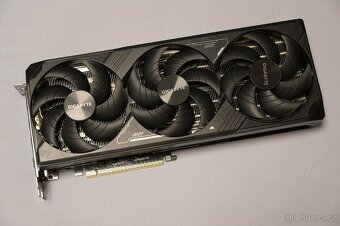RTX 5070 Ti Gigabyte Windforce OC SFF - 2