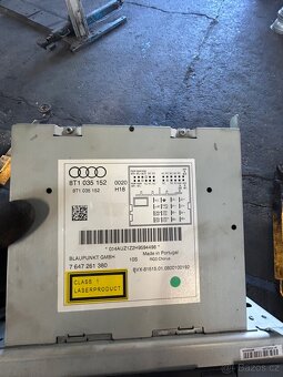 Rádio Chorus Audi A4 A5 B8 - 2
