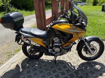 Honda Transalp 700 - 2