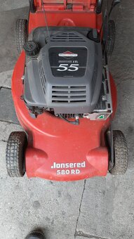 Benzinová sekačka s pojezdem Jonsered 580 RD. - 2
