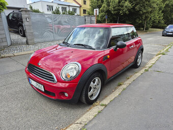 Mini One 2009 98tkm serviska - 2