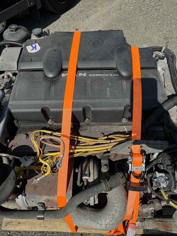 Man tgl 12.220 motor - 2
